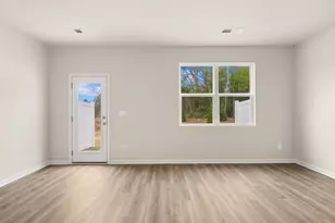 202 Kenmore Cir, Perry, GA 31069 - Photo 11