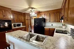 910 Pineridge Dr, Montezuma, GA 31063 - Photo 15