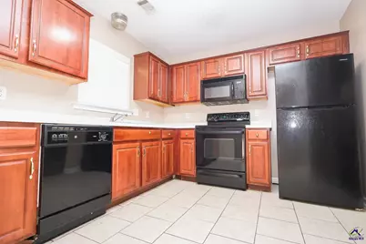 307 Strawbridge Lane, Bonaire, GA 31005 - Photo 3