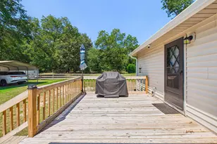 613 Duncan Ave, Unadilla, GA 31091 - Photo 57