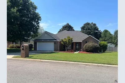 228 Golden Eagle Drive, Kathleen, GA 31047 - Photo 1