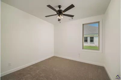 224 Farmland Circle, Perry, GA 31069 - Photo 13