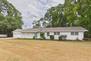 177 NE Lakeshore Circle, Milledgeville, GA 31061 - Photo 1