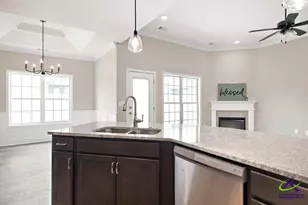 904 Nora Eloise Dr, Bonaire, GA 31005 - Photo 11