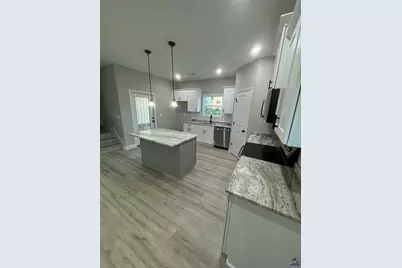 256 Beau Claire Circle, Warner Robins, GA 31008 - Photo 3
