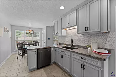 318 Christopher Luke Circle, Perry, GA 31069 - Photo 15