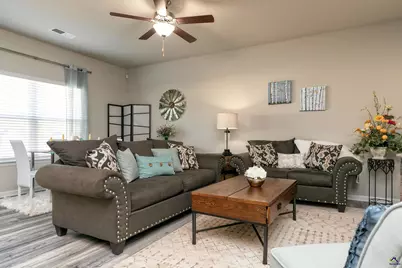 506 Lamplight Drive, Byron, GA 31008 - Photo 5