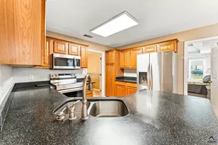 134 Brittany Dr, Perry, GA 31069 - Photo 13