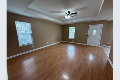 304 Spring Creek Drive, Perry, GA 31069 - Photo 9