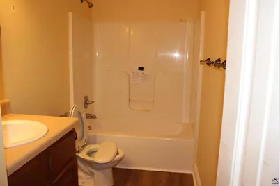 205 Gayla Ct, Warner Robins, GA 31088 - Photo 9