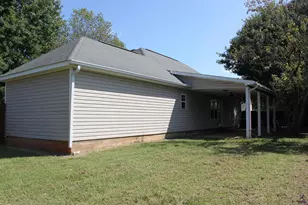 205 Gayla Ct, Warner Robins, GA 31088 - Photo 13