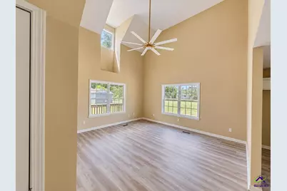 104 Silver Maple Court, Byron, GA 31008 - Photo 3