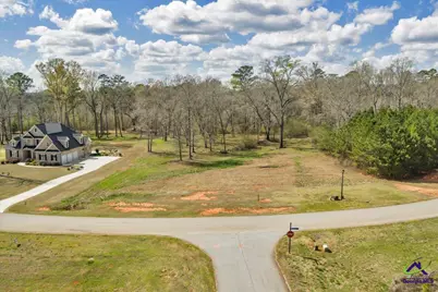 109 Peninsula Avenue, Macon, GA 31220 - Photo 1