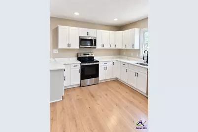 416 Hedlund Drive, Warner Robins, GA 31088 - Photo 3