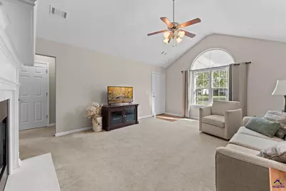 427 Spike Trail, Warner Robins, GA 31088 - Photo 17