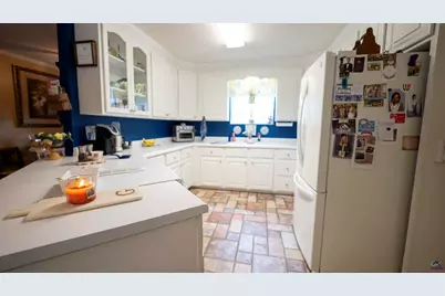 219 S Sixth Street, Cochran, GA 31014 - Photo 7