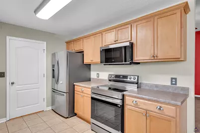110 Timber Mill Court, Warner Robins, GA 31088 - Photo 11