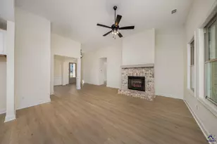 8 Pleasant Oaks Dr, Perry, GA 31069 - Photo 19
