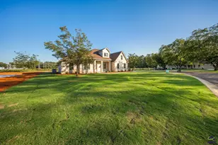 8 Pleasant Oaks Dr, Perry, GA 31069 - Photo 9