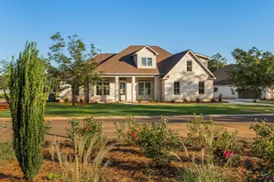8 Pleasant Oaks Dr, Perry, GA 31069 - Photo 3
