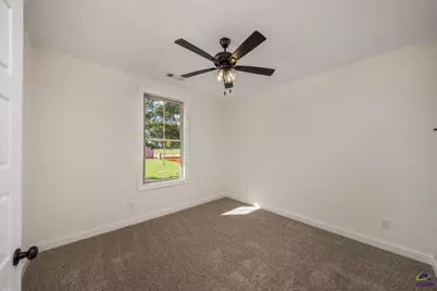 8 Pleasant Oaks Drive, Perry, GA 31069 - Photo 45