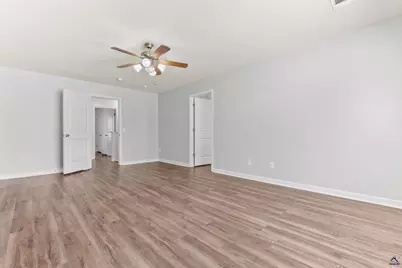 229 Flowing Meadows Drive, Kathleen, GA 31047 - Photo 29