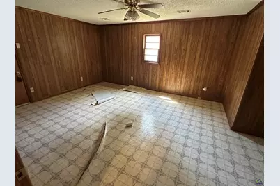 805 E Church Street, Fort Valley, GA 31030 - Photo 11
