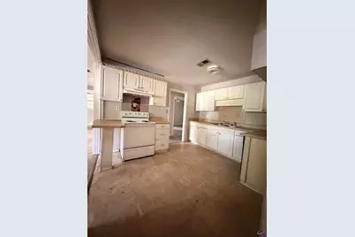 451 Alabama Avenue, Warner Robins, GA 31093 - Photo 3