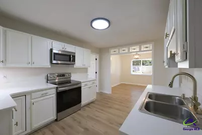 731 Gateway Drive, Bonaire, GA 31005 - Photo 13