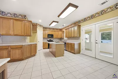 127 S Live Oak Cir Circle, Byron, GA 31008 - Photo 13