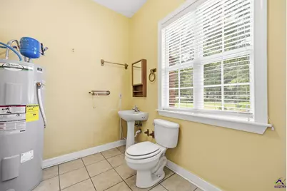 127 S Live Oak Cir Circle, Byron, GA 31008 - Photo 29