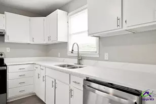1662 Downing Cir, Macon, GA 31206 - Photo 13