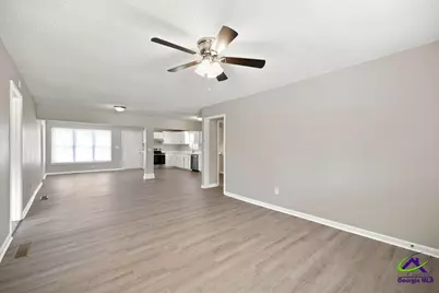 1662 Downing Circle, Macon, GA 31206 - Photo 7