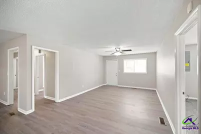 1662 Downing Circle, Macon, GA 31206 - Photo 9