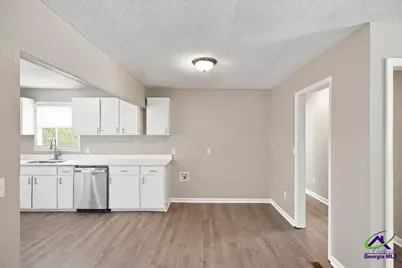1662 Downing Circle, Macon, GA 31206 - Photo 11