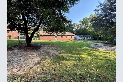 205 Choctaw Street, Warner Robins, GA 31088 - Photo 23