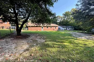 205 Choctaw St, Warner Robins, GA 31088 - Photo 23