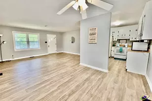 205 Choctaw St, Warner Robins, GA 31088 - Photo 9