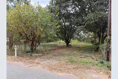 112 Cardinal Avenue, Perry, GA 31069 - Photo 1