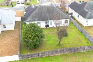 207 Broderick Cir, Warner Robins, GA 31088 - Photo 5