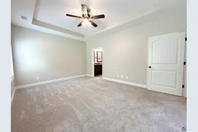 210 Grayton Way, Perry, GA 31069 - Photo 9
