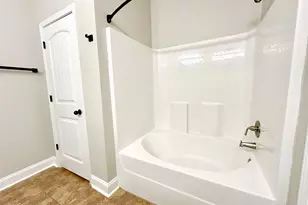 210 Grayton Way, Perry, GA 31069 - Photo 11