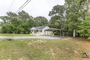 111 Benton, Warner Robins, GA 31088 - Photo 3