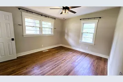 204 Springdale Drive, Warner Robins, GA 31088 - Photo 19