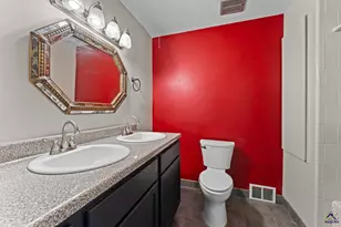 802 Westwood Dr, Warner Robins, GA 31088 - Photo 27