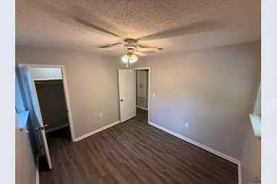 112 Briarwood Drive, Warner Robins, GA 31093 - Photo 11