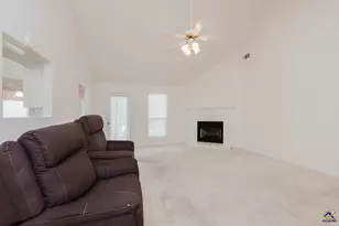 133 Darin Dr, Byron, GA 31008 - Photo 3