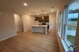 205 Jewellie Rd, Warner Robins, GA 31093 - Photo 7