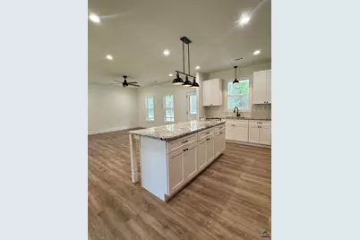 166 Wood Oak Circle, Cochran, GA 31014 - Photo 7