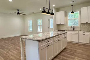166 Wood Oak Cir, Cochran, GA 31014 - Photo 7